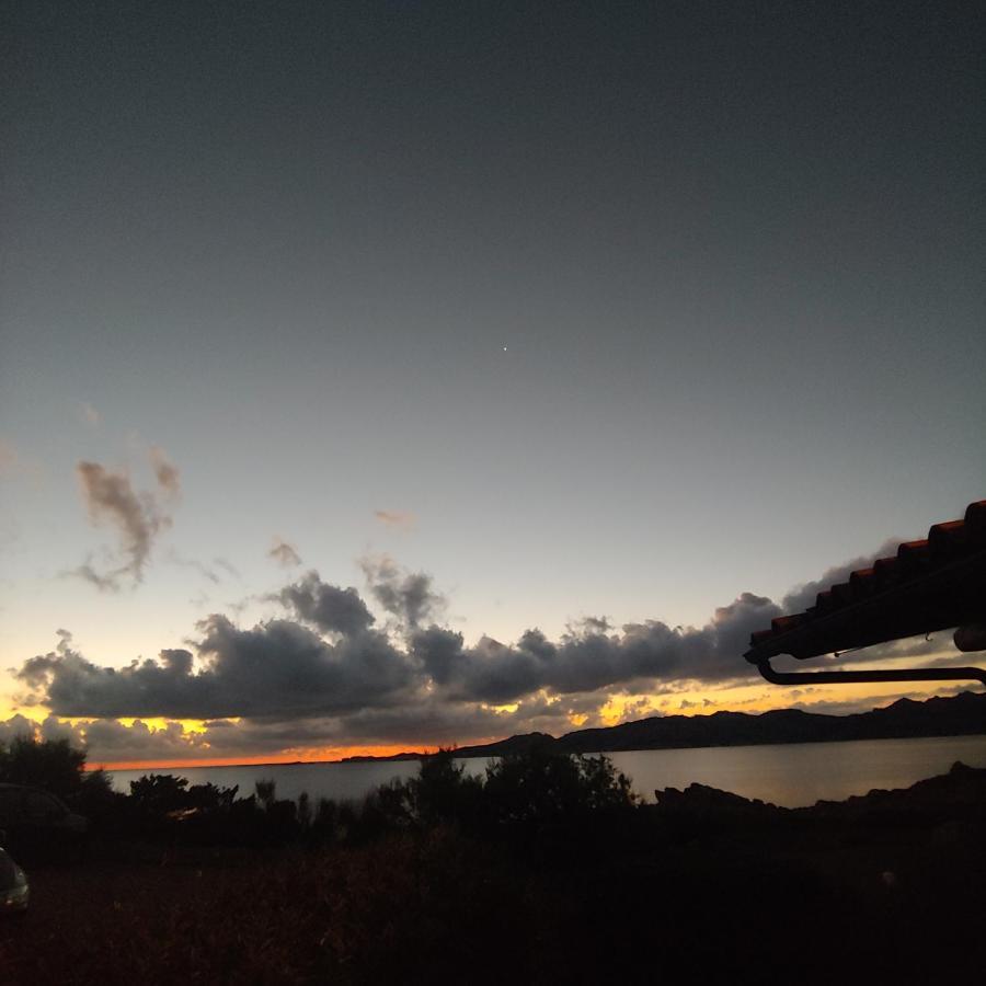 Casa Mughetto R5055 Seafront, Private Sea Access, Swimming Pool Villa La Maddalena  Exterior photo